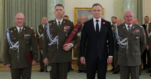 Prezydent wręczył akty mianowania na stanowisko Dowódcy Generalnego RSZ i na stanowisko dowódcy WOT