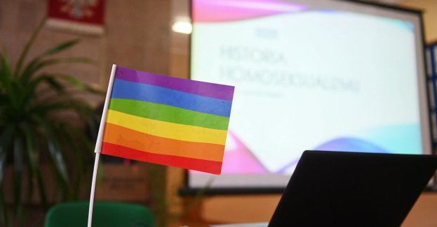 W tym roku ukażą się pierwsze polskie zalecenia nt. opieki nad nastolatkami z dysforią płciową