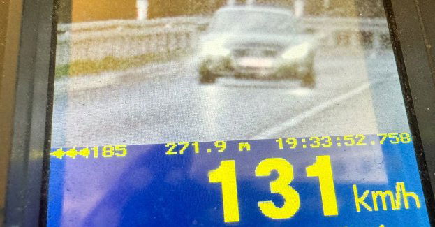 Pędził 131 km/h w obszarze zabudowanym — policjanci przerwali nieodpowiedzialną jazdę