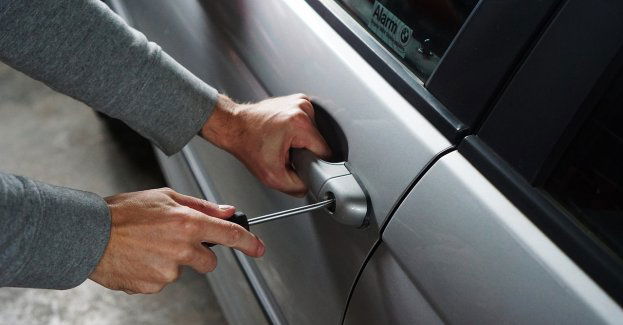 Trzech mężczyzn usiłowało ukraść samochód; grozi im 10 lat więzienia