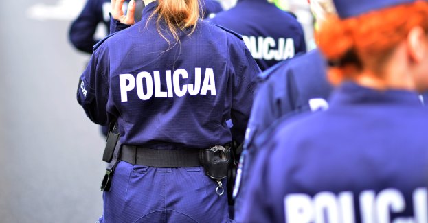 Ponad 6,4 tys. funkcjonariuszy wstąpiło w 2024 r. do służby w policji