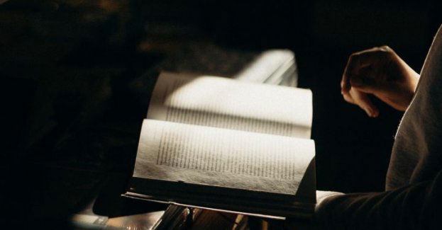 Dlaczego warto czytać codziennie: korzyści z nawyku czytania