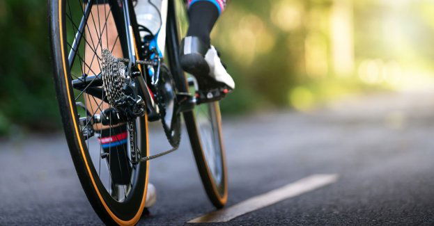 Tour de Pologne - Turner wygrał dramatyczny etap w Wałbrzychu (krótka)