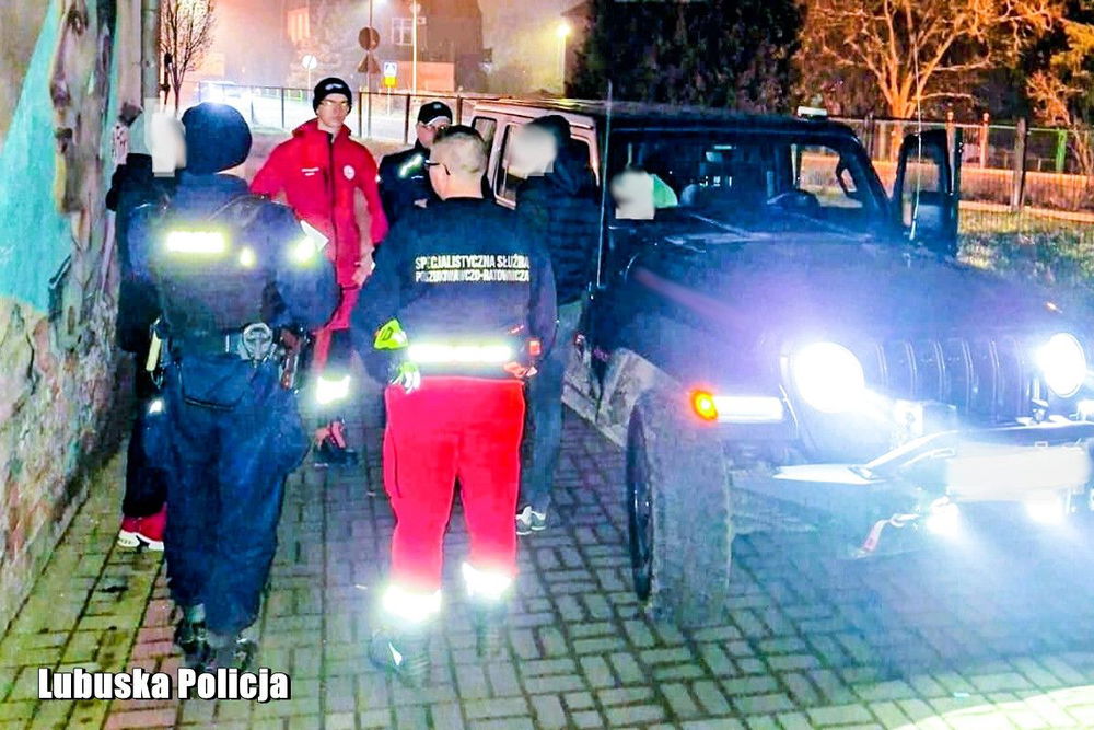 zdjęcie: Szczęśliwe odnalezienie siedmiolatki po alarmie w Świebodzinie / fot. KPP Świebodzin