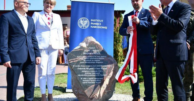 Odsłonięto obelisk upamiętniający Józefa i Helenę Malinowskich