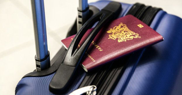 W niedzielę z Ukrainy do Polski odprawiono 28 tys. osób, wyjechało do Ukrainy 28,5 tys.