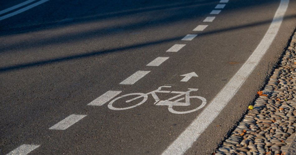 zdjęcie: Ponad 13,6 kilometrów odnowionych jezdni i niemal 5 kilometrów naprawionych chodników - MZUiM podsumowuje inwestycje w 2025 roku / v12710795