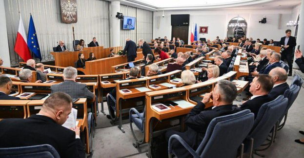 Senat za obniżeniem składki zdrowotnej dla przedsiębiorców