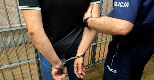 Kolejna osoba poszukiwana zatrzymana przez policjantów