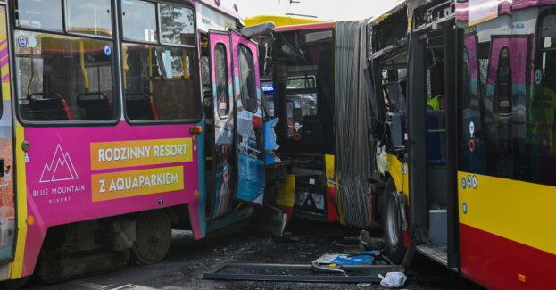 13 osób rannych w zderzeniu autobusu MPK z tramwajem we Wrocławiu