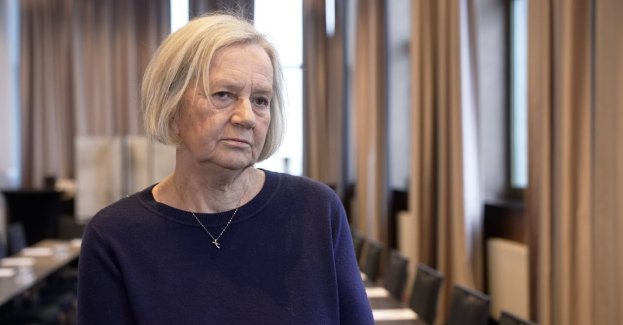Wypadki pod wpływem alkoholu częściej powodują młodzi kierowcy. Sytuację poprawiają kontrole prędkości oraz stanu trzeźwości kierujących
