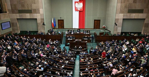 Sejm za dalszym czasowym zawieszeniem prawa do składania wniosków o azyl na granicy z Białorusią