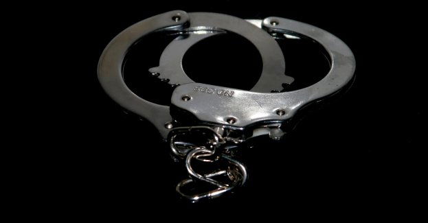 Usiłował udusić teściową, zaatakował żonę. Został aresztowany