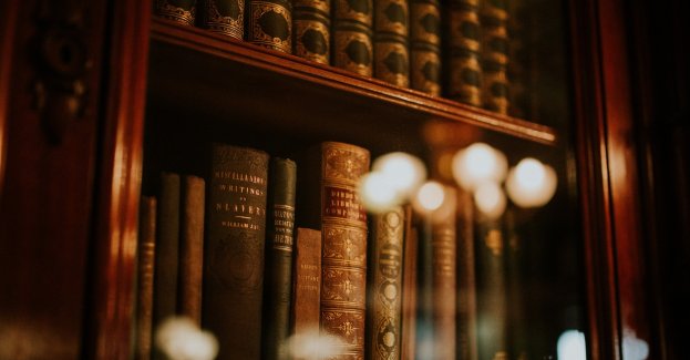 Wyposażenie śródmiejskiej biblioteki pod ochroną konserwatora