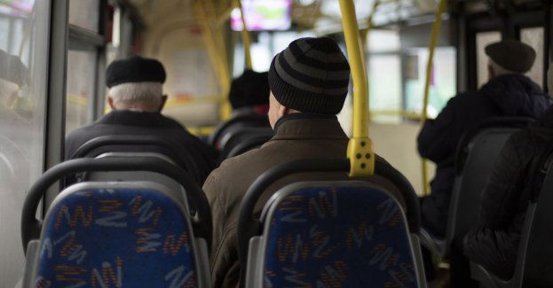 Pierwsze zmiany w komunikacji miejskiej w rejonach