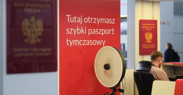 Niemal 15 tys. paszportów tymczasowych wydano na Lotnisku Chopina w Warszawie