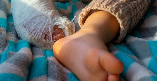 Sąd chce opinii biegłych w procesie rodziców oskarżonych o znęcanie się nad córką