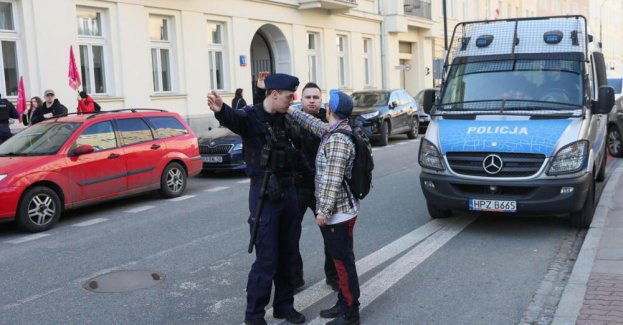 Mieszkańcy apelują do ratusza o reakcję na głośne protesty przed "przychodnią aborcyjną"