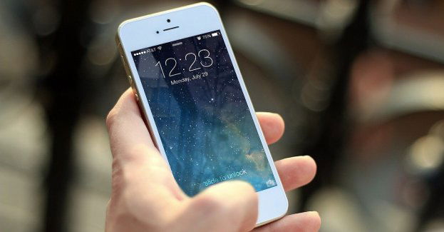 Terminal płatniczy w telefonie? Apple kupuje start-up