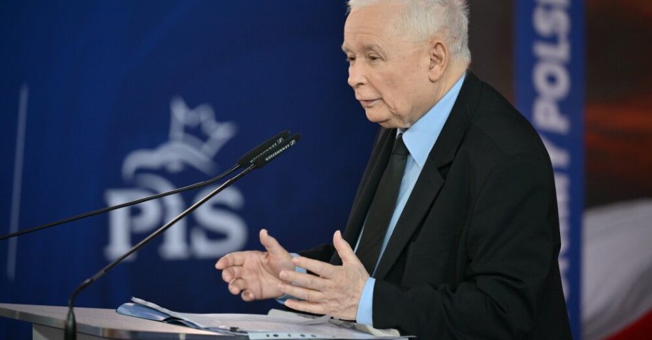 zdjęcie: Rzecznik PiS: prezes Kaczyński przebywa obecnie w szpitalu w związku z infekcją / Stary Lubotyń, 24.01.2026. Prezes PiS Jarosław Kaczyński podczas konwencji programowej Prawa i Sprawiedliwości w Starym Lubotyniu, 24 bm. Konwencja poświęcona jest sprawom polskiego rolnictwa. (sko) PAP/Przemysław Piątkowski