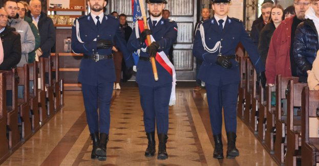 Msza za zmarłych funkcjonariuszy skierniewickiej Policji