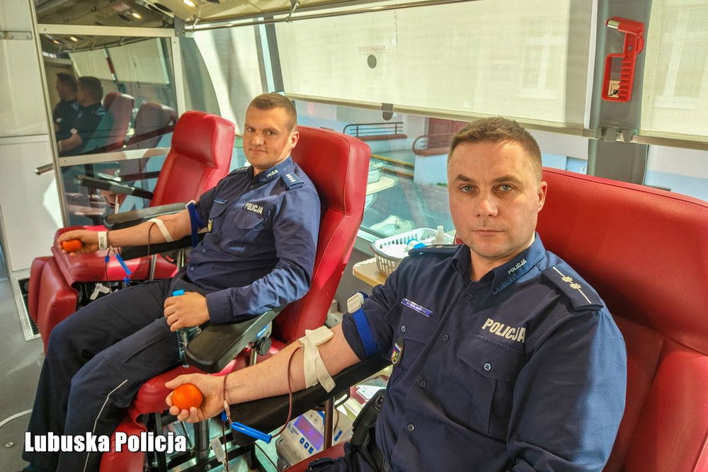 zdjęcie: Wschowa oddała dziewięć litrów krwi dzięki akcji policjantów / fot. KPP Wschowa