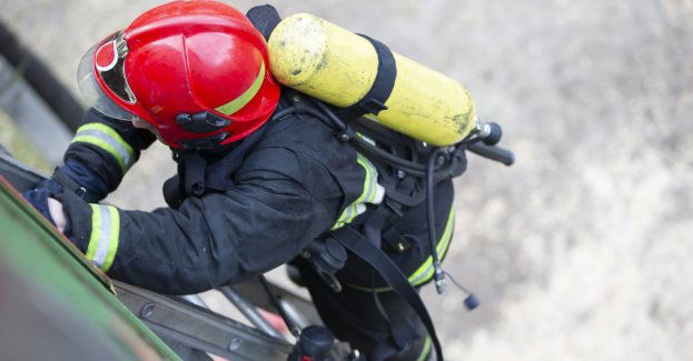 Jedna osoba zginęła w pożarze kamienicy przy ul. Zielonej