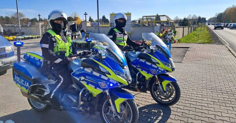 zdjęcie: Spokojne Wszystkich Świętych w powiecie opoczyńskim / fot. KPP w Opocznie