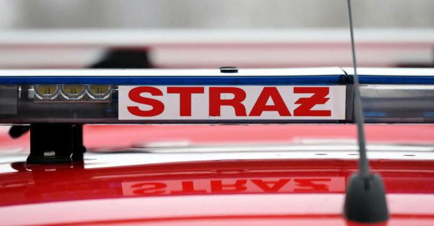 Pożar pod Garwolinem; płonie klub; kilkaset osób ewakuowanych