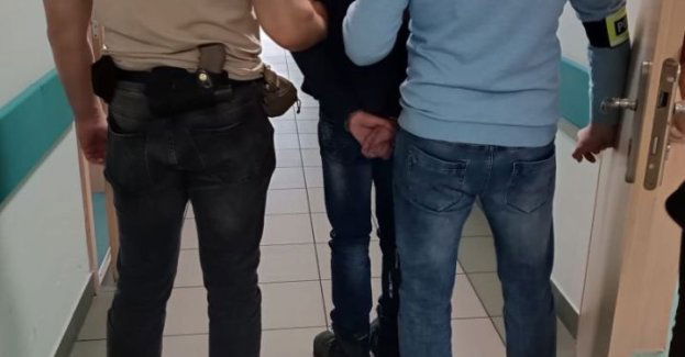 Zatrzymany po kradzieży perfum i ataku na pracownika ochrony