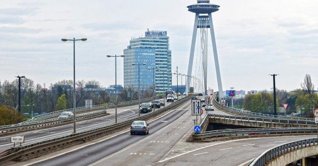 Droga S8 pod Wrocławiem zablokowana po śmiertelnym wypadku