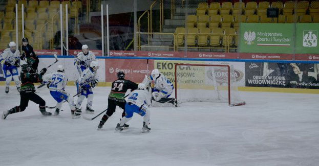 Wielkie emocje w ostatnim turnieju eliminacyjnym Lig Akademickich AZS w hokeju na lodzie! Znamy finalistów!
