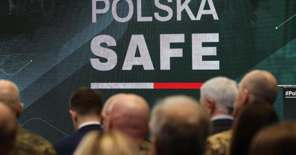 zdjęcie: Sekcja Przemysłu Zbrojeniowego NSZZ „Solidarność” chce ujawnienia firm zakwalifikowanych do programu SAFE / Kobyłka, 27.02.2026. Wydarzenie „SAFE - bezpieczna Polska” w siedzibie firmy PIT-RADWAR w Kobyłce, 27 bm. Wydarzenie dotyczyło przedstawienia nowych zdolności Wojska Polskiego dzięki programowi SAFE. (doro) PAP/Albert Zawada