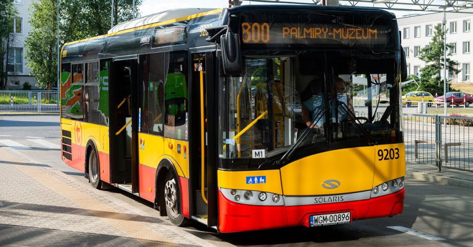 zdjęcie: Autobus linii 800 do Palmir - znowu na trasie / fot. nadesłane