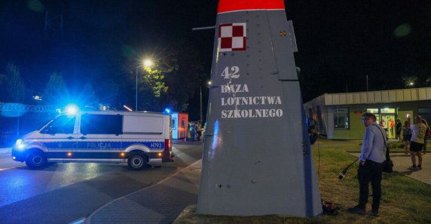 Odczytano zapisy z czarnych skrzynek samolotu F16, który rozbił się w Radomiu