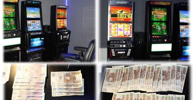 Kolejne nielegalne automaty