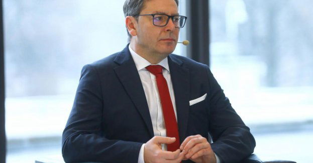 Poseł KO Dariusz Joński ujawnił zarobki szefów Telewizyjnej Agencji Informacyjnej w 2023 r.