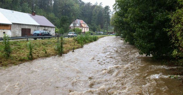 Policja apeluje do mieszkańców z terenów powodziowych o współpracę ze służbami