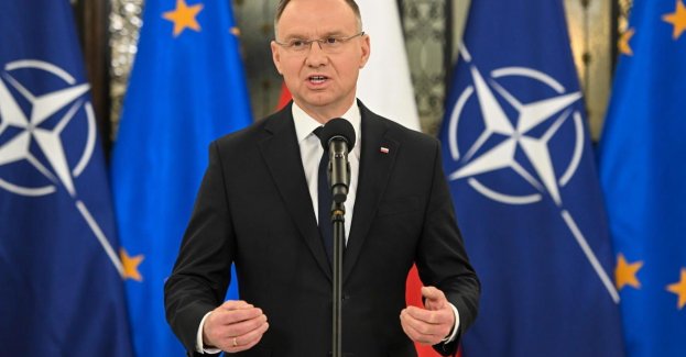 Prezydent konsultował to jeszcze z rządem Prawa i Sprawiedliwości
