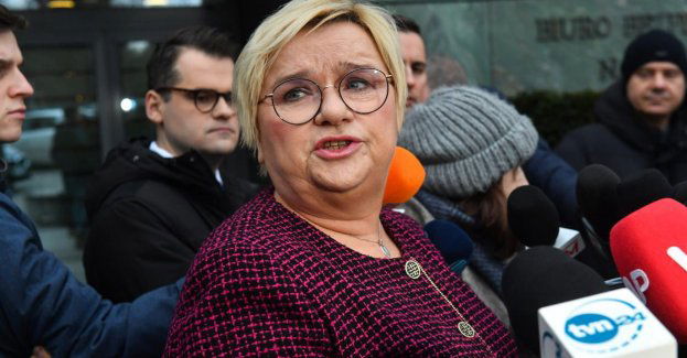 Prezydent Duda jest w stałym kontakcie z szefem MON i z premierem; jest na bieżąco informowany