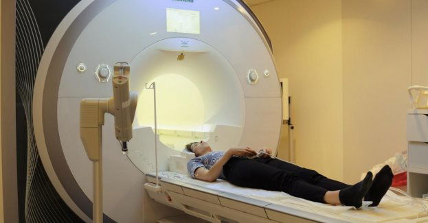 Badacze znaleźli specyficzne zmiany w mózgach pacjentów po przebytym COVID-19