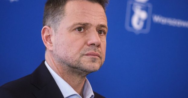 Trzaskowski: w sobotę na ulice Warszawy wyjadą dodatkowe, bezpłatne autobusy grzewcze