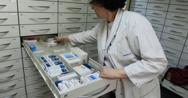 Rośnie koszt refundacji leków, a korzystających z niej pacjentów nie przybywa