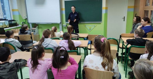 Dzieci z Olszewki spotkały się z policjantkami