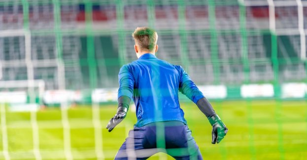 Ekstraklasa piłkarska - kapitan Piasta przeprosił za zachowanie