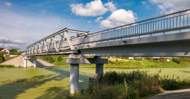 Przebudowa mostu Chrobrego; 10 z 11 ofert mieści się w zakładanym przez PIM budżecie