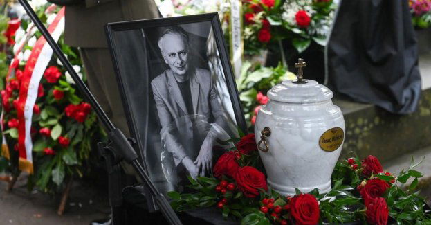 Janusz Olejniczak spoczął na cmentarzu Stare Powązki w Warszawie