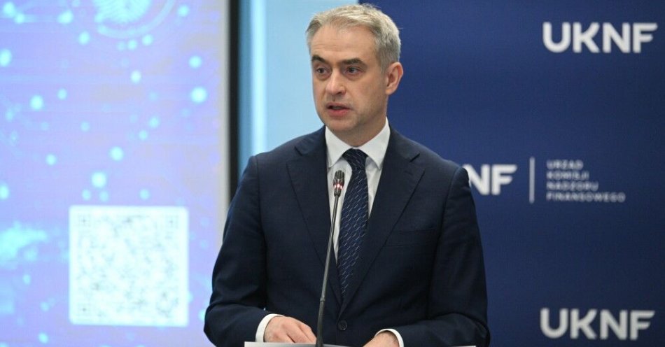 zdjęcie: Gawkowski: w Polsce nie było dotąd incydentów związanych z krajami prowadzącymi wojnę na Bliskim Wschodzie / Warszawa, 23.03.2026. Wicepremier, minister cyfryzacji Krzysztof Gawkowski przemawia podczas prezentacji raportu rocznego CSIRT KNF w siedzibie KNF w Warszawie, 23 bm. (aldg) PAP/Marcin Obara