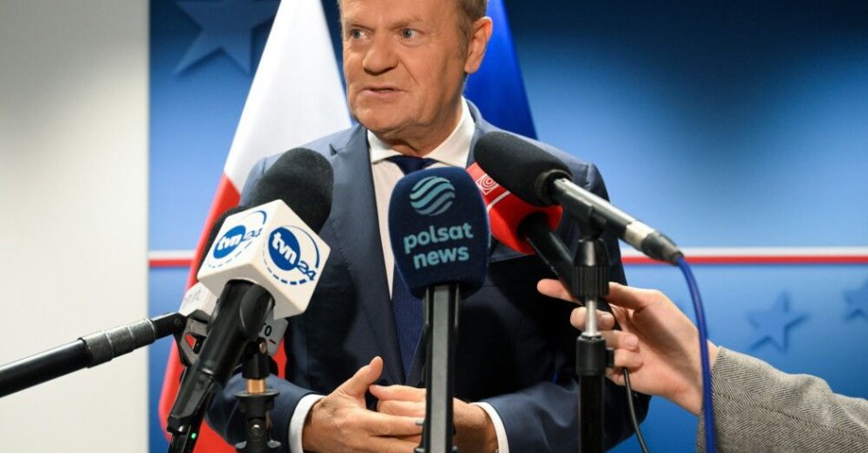 zdjęcie: Premier: Zełenski przedstawił stanowisko ws. propozycji pokojowej; wymaga ona wspólnej pracy / Bruksela, Belgia, 23.10.2025. Konferencja prasowa w Brukseli, 23 bm. premiera RP Donalda Tuska po zakończeniu posiedzenia Rady Europejskiej. Szczyt w Brukseli poświęcony był m.in. wsparciu Ukrainy i zwiększeniu gotowości obronnej Europy. (amb) PAP/Wiktor Dąbkowski