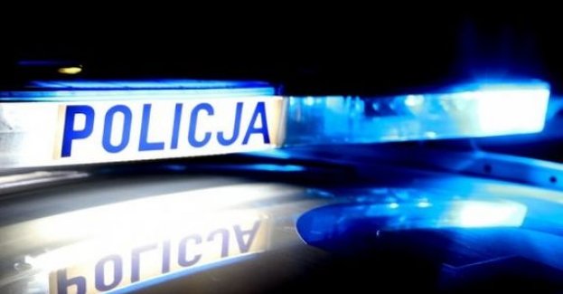 Zderzenie dwóch pojazdów – kierowcy nietrzeźwi z sądowymi zakazami